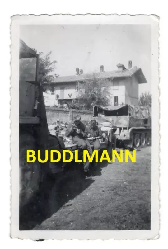 Foto 1.Panzer Division Italien 1943 Camo Werkstattzug Sd.Kfz. 9 Wappen Schlüssel