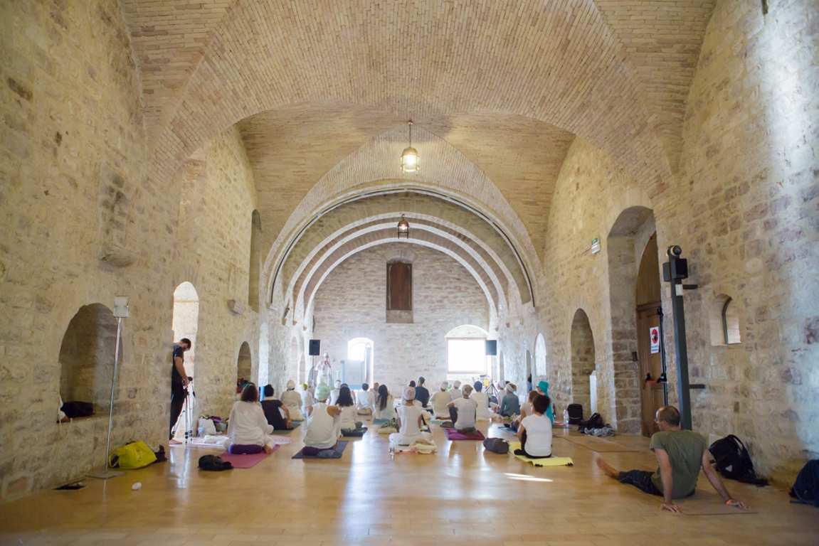 Assisi pronta ad aprire le sue porte al Festival di Yoga Kundalini, appuntamento dal 18 al 20 ottobre