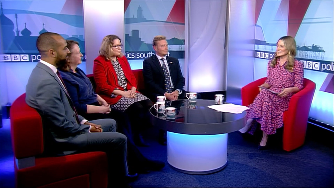 04.30 - 10.00.00 - Politics South East. The Latest Political News, In...-1.mp4_snapshot_06.38.346