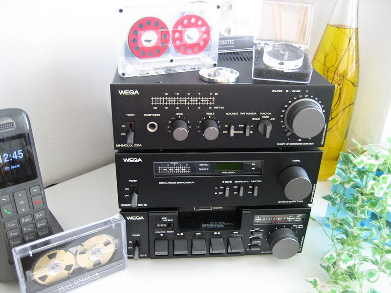 [Bild: WEGA-MIDIMODUL-205-A.jpg]