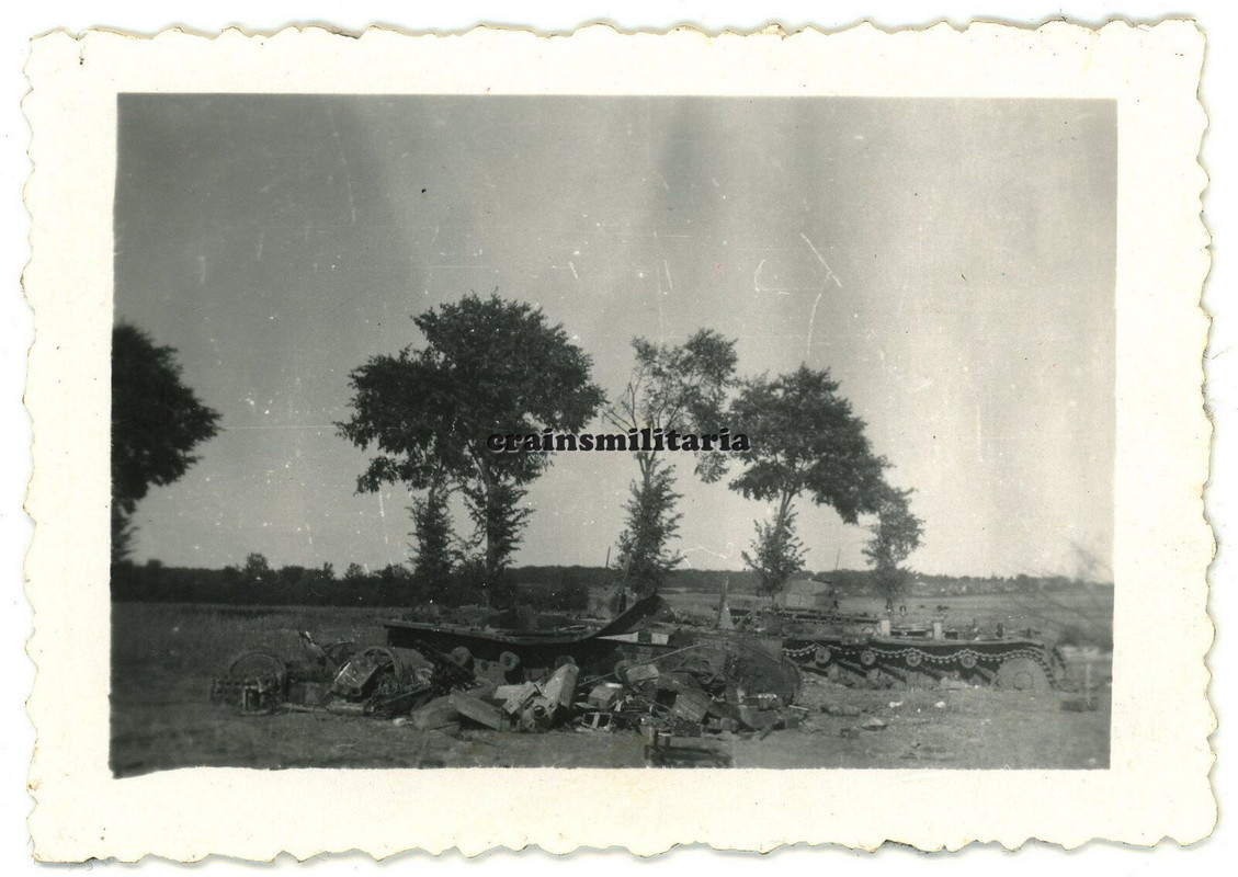 Orig. Foto zerstörte Panzer IV Tank bei AMIENS Somme Frankreich 1940