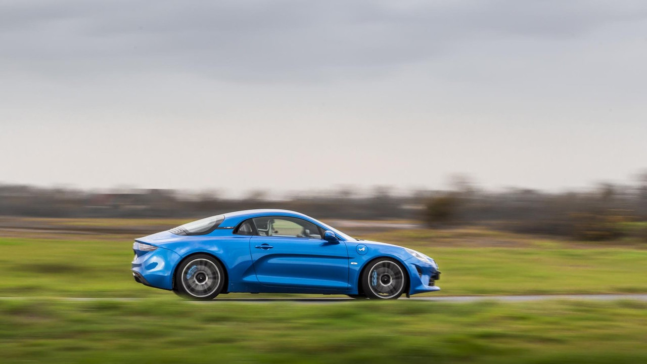 91FD11F8-0EF8-42C8-A9CF-3EE766FF1EC8