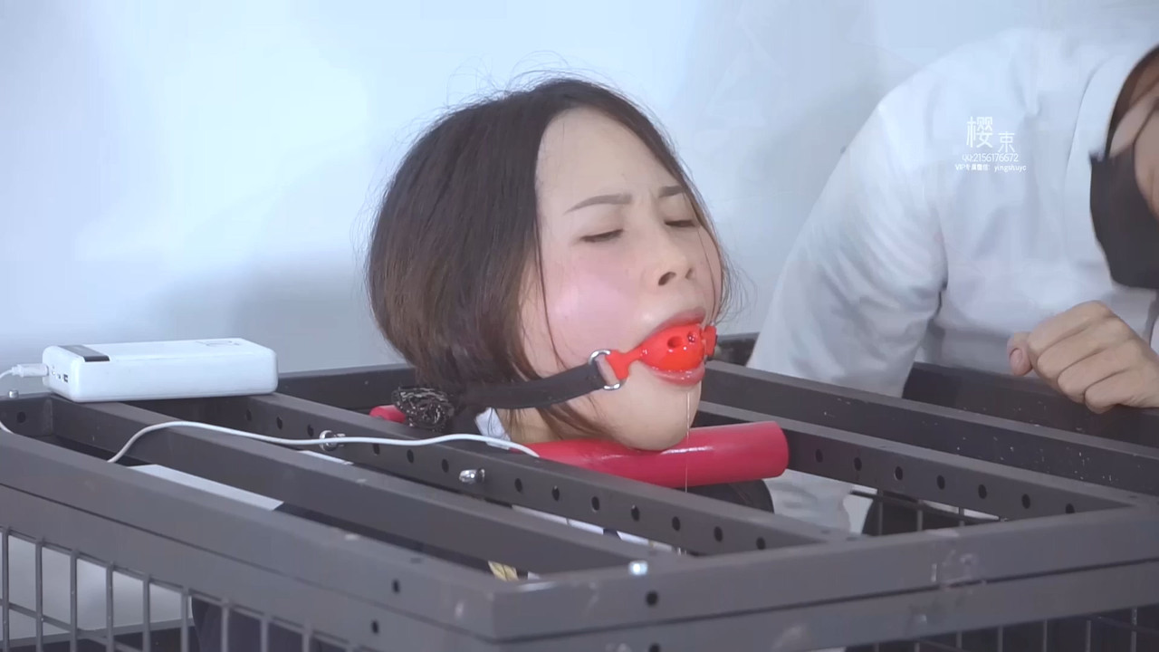 樱束原创 猥琐大叔与萝莉 一.mp4_20210414_130933.023