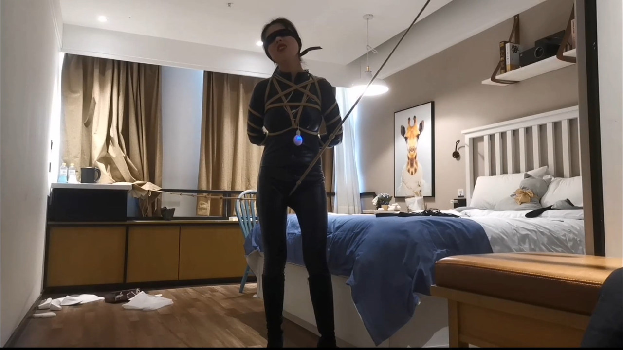 王宇服饰 慧慧玩具内裤走绳.mp4_20240705_130359.402