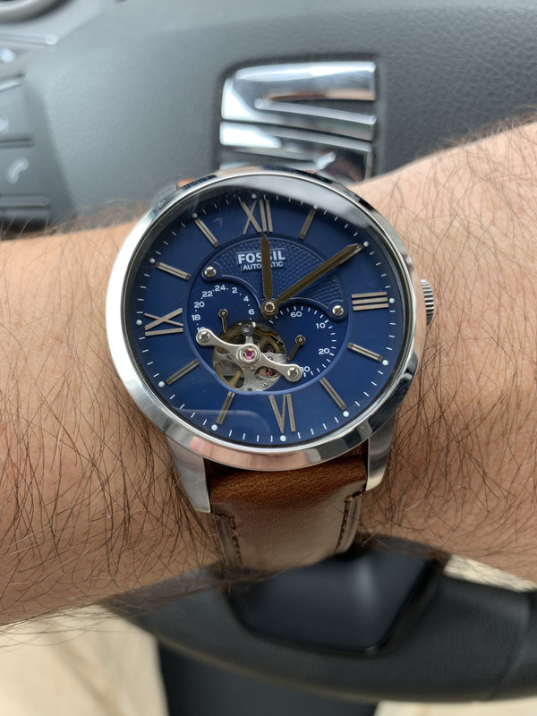 D5364A06-0AEB-4AE2-B54F-41F51EF489DB