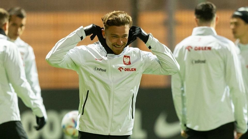 Polonia toma confianza previo al debut ante México: