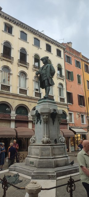 Pizcas de arte en Venecia, Mantua, Verona, Padua y Florencia - Blogs of Italy - Pateando Venecia entre iglesias y museos (22Kms) (42)