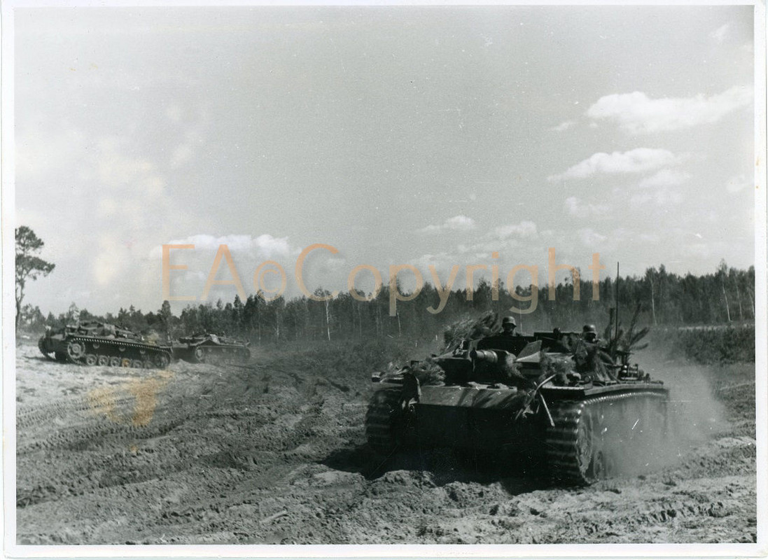 StuG Okuminowa Sturmgeschütz Russland PK Foto
