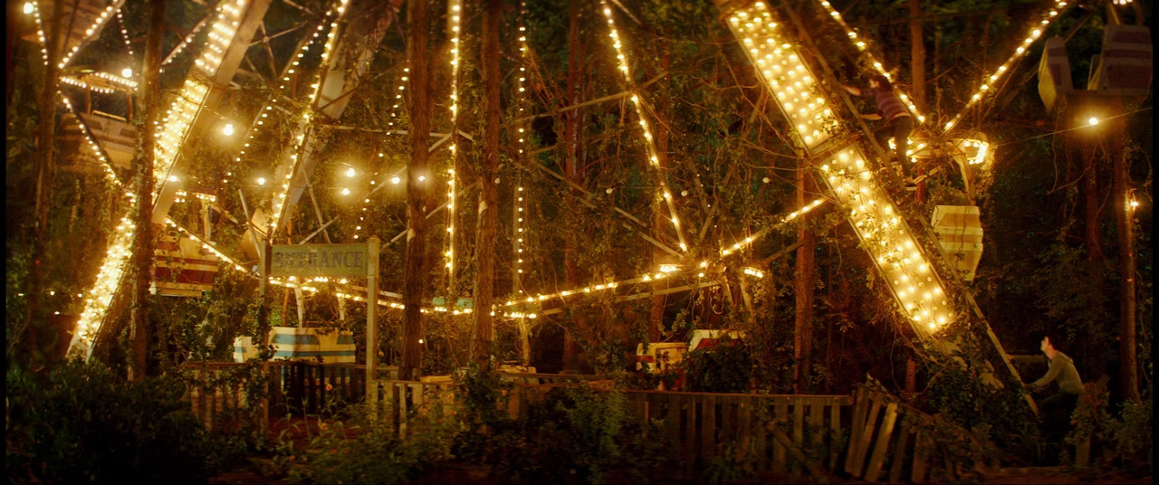 Goosebumps 2015 (1080p x265 10bit Tigole).mkv_snapshot_00.15.05_