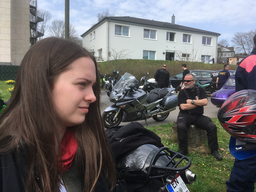 69727DEA-E960-40BA-99F3-2B178B01F2DF