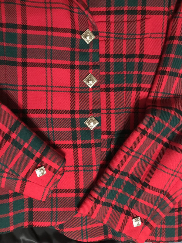 AB15097C-3AE6-4064-AA3A-3AD26E7C7C03