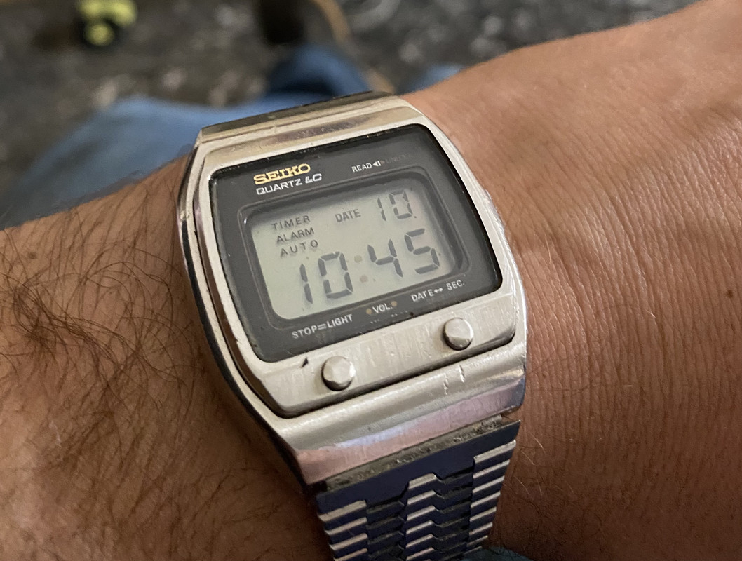 E2277871-0CC1-44ED-9AFE-C25D2F44D136