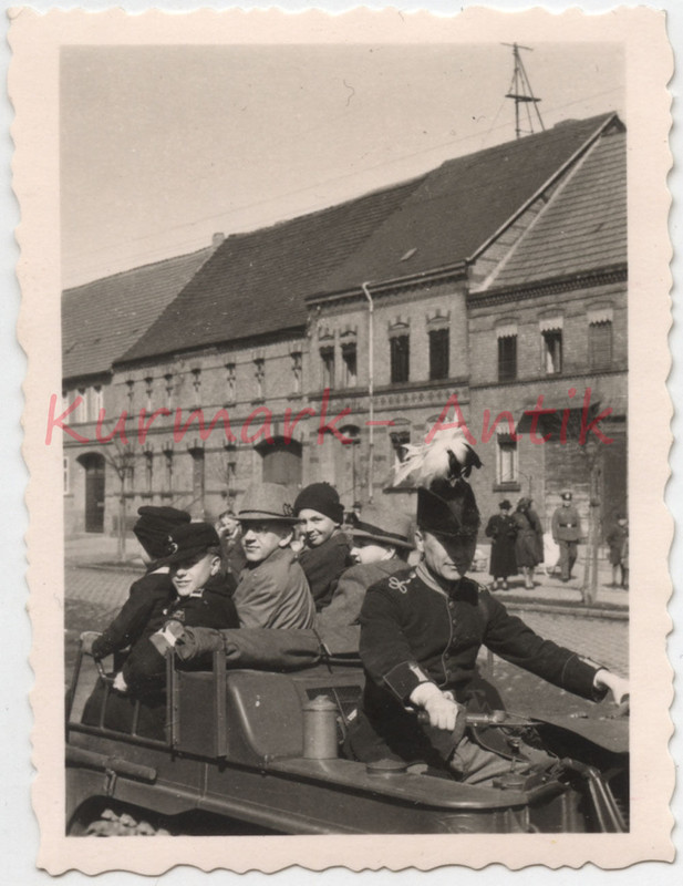 Foto Wehrmacht WHW Spenden Tag in Jüterbog NSU K