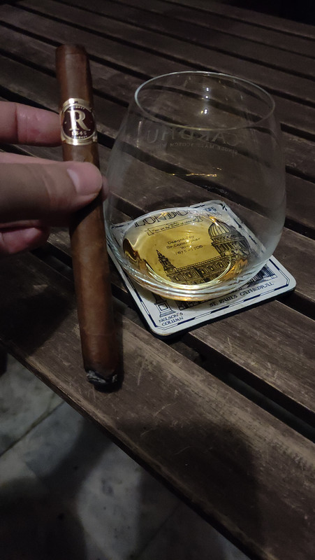 IMG-1b076bb398588f85fc48a9717500cb21-V