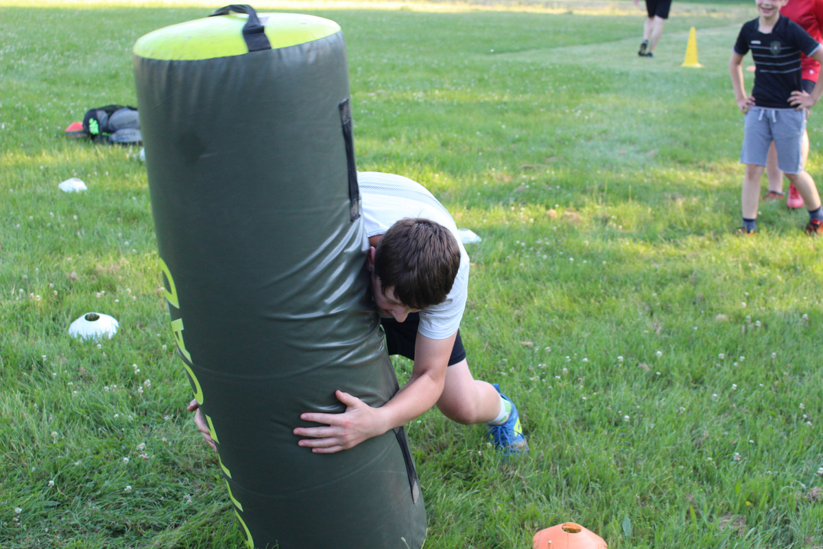 Rugby Slovakia Slovensko ragby sport trening Bratislava Nitra Sala Zilina Trnava Dunajska Streda American football Wrestling Juda Crossfit Fitness Liga Turnaj