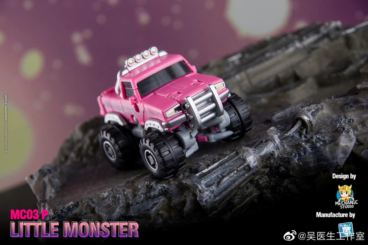 MC-03P-Little-Monster-09