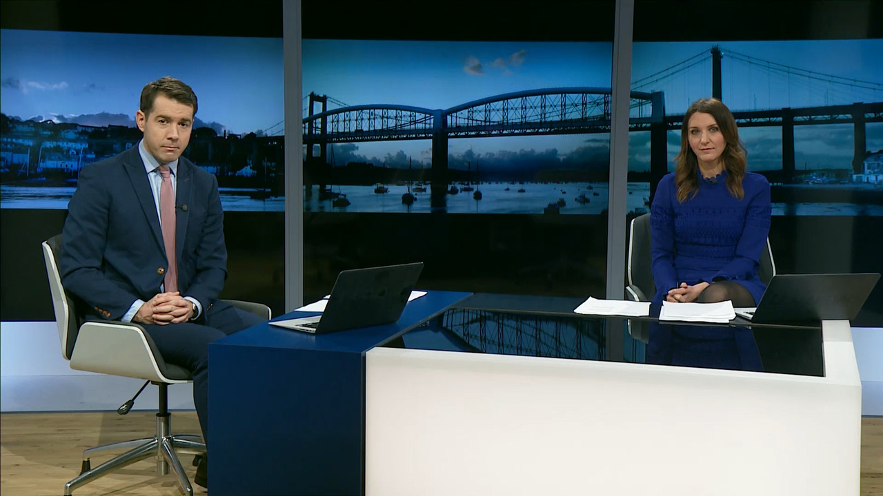 02.02 - 18.00.00 - ITV News West Country. News for Devon, Cornwall, S....ts_snapshot_17.33.046