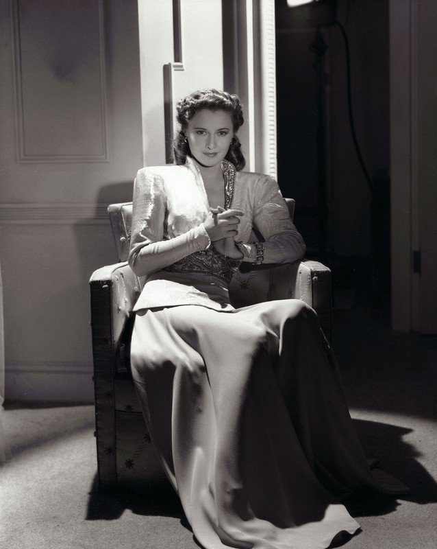 barbara_stanwyck_d65
