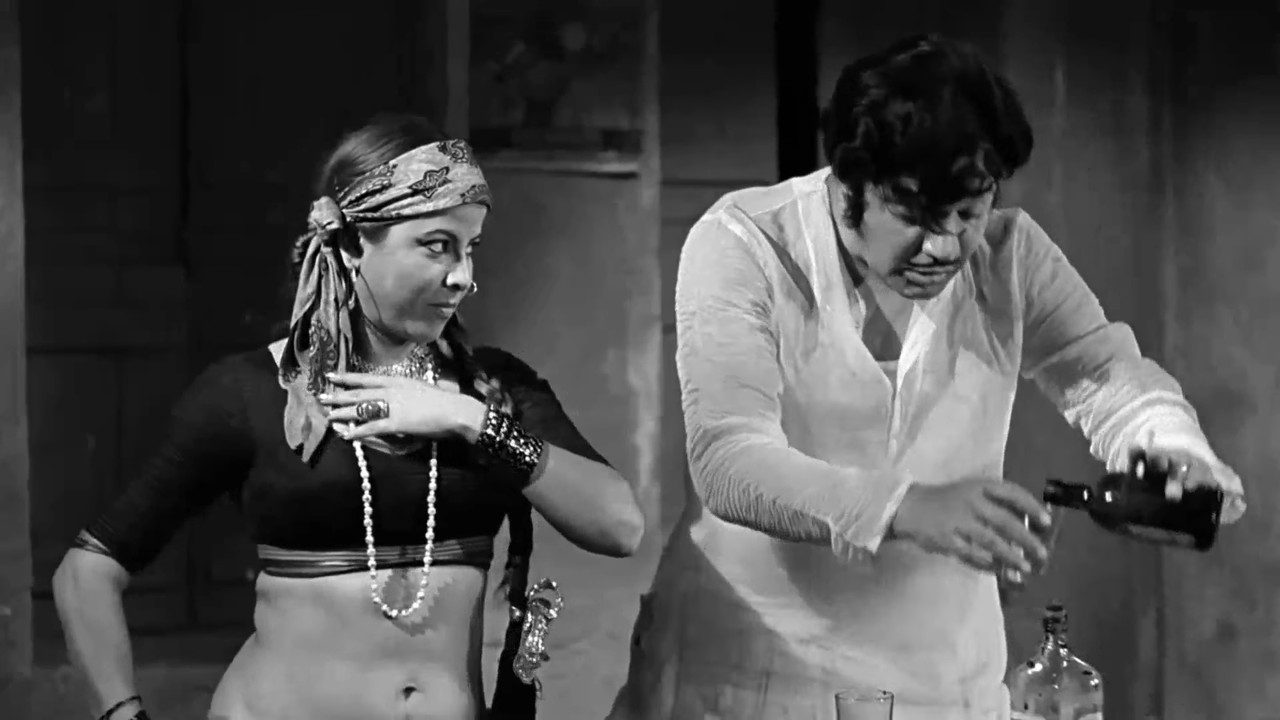 Old bengali actress Sulekha hot song Aai Aai Aasmani Kabutar HD 1080p ...