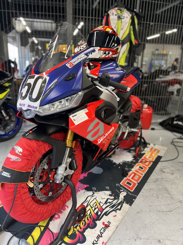 425356BE-8DF1-4709-9A55-548C045604EE