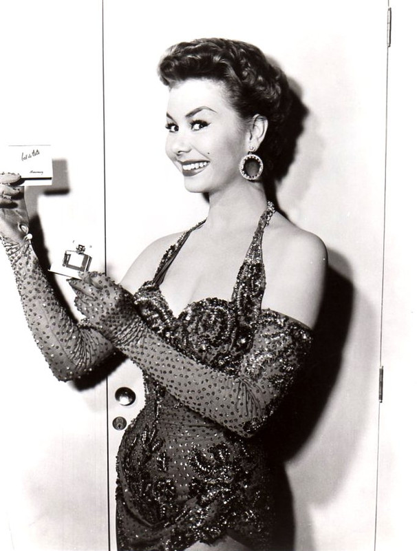 Mitzi_Gaynor_c11
