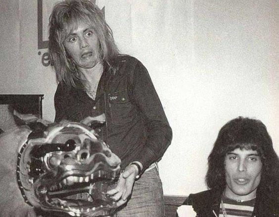 21d58355d10a5c4f890702b1e770b1f0