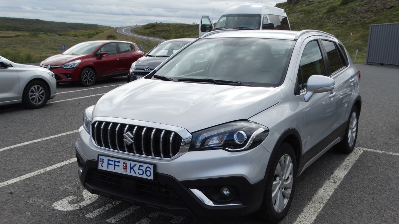 14-Golden Circle-S-Cross2