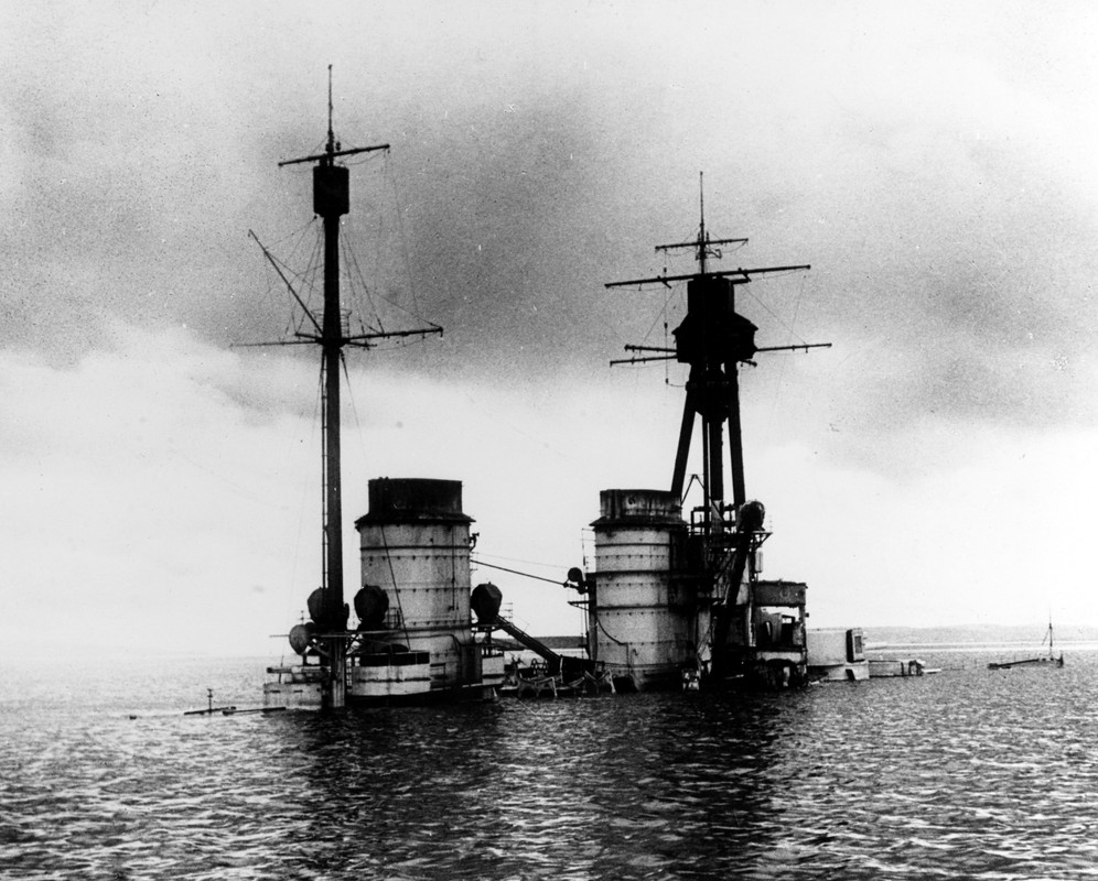 SMS-Hindenburg-sunk.jpg