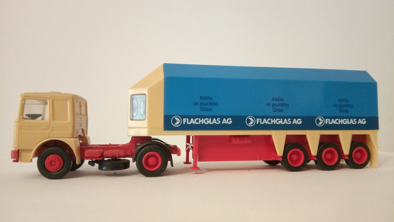 Macht (7879)