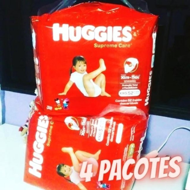 Kit de Fraldas Huggies Hiper Supreme Care (4 pacotes)