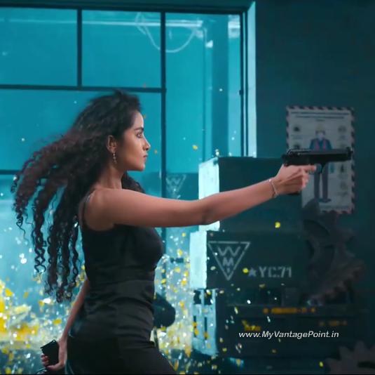 72-Anupama-Parameswaran-as-Lilly-Joseph-in-the-movie-Tillu-Square-2024