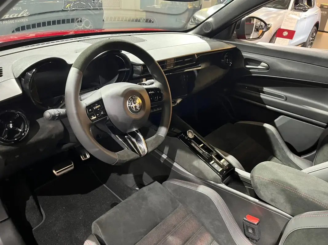 105c1505-1e2e-42b9-a484-2349348f0b75_3432399d-9678-49a8-8163-935029b06ed3