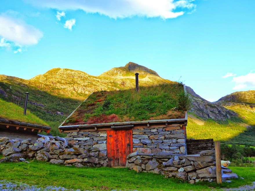 [Image: 20-photos-that-prove-norway-is-a-living-fairy-tale.jpg]