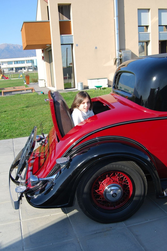 pic-5601247099946704678-1600x1200