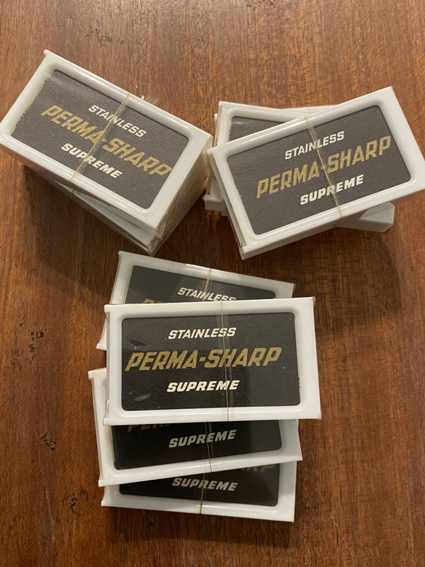 F74C1423-C5C1-447F-A4A4-A4C00B6D40A3