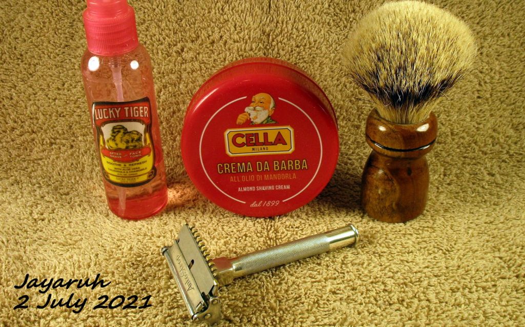 [Image: sos210702.jpg]