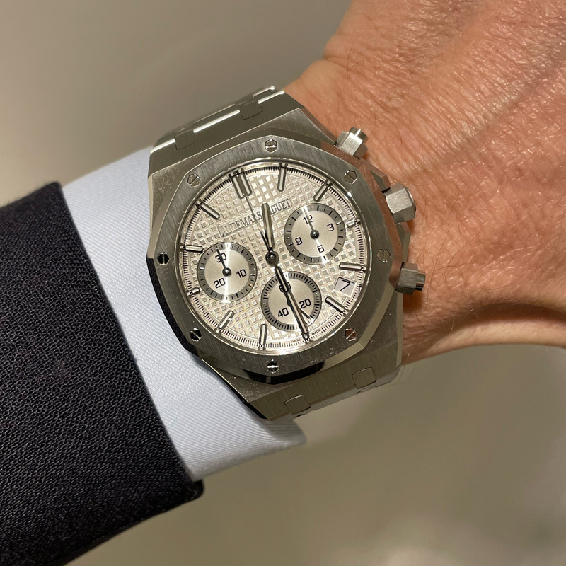 223FCA32-61F2-4F3C-BD3A-0A92B68F896D