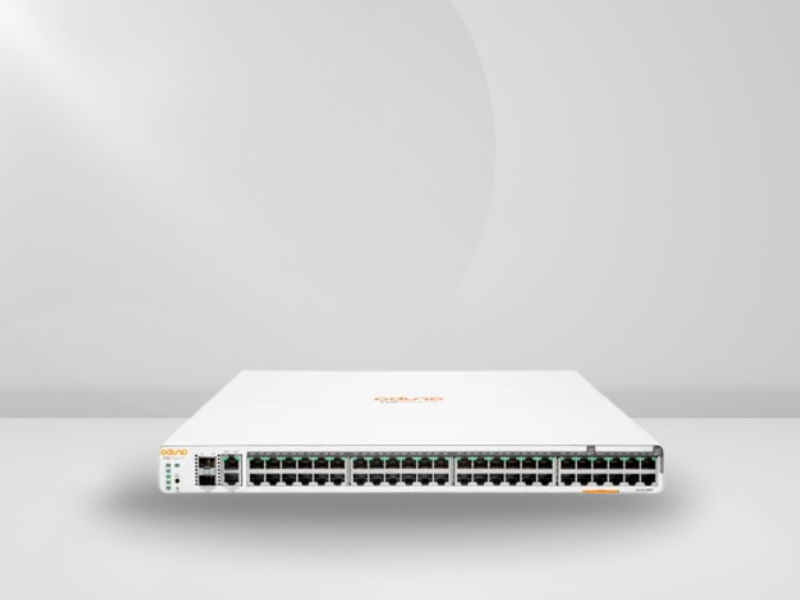 Detalhe das portas 10GBASE-T e SFP+ do Switch Aruba Instant On 1960 JL809A, mostrando a versatilidade de uplink.