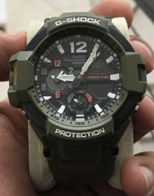 AC85D328-388D-4F87-B481-EC9D29228B3C