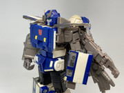 Transformers-MPG-01-Masterpiece-Shouki-03