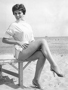 eunice-gayson-a19