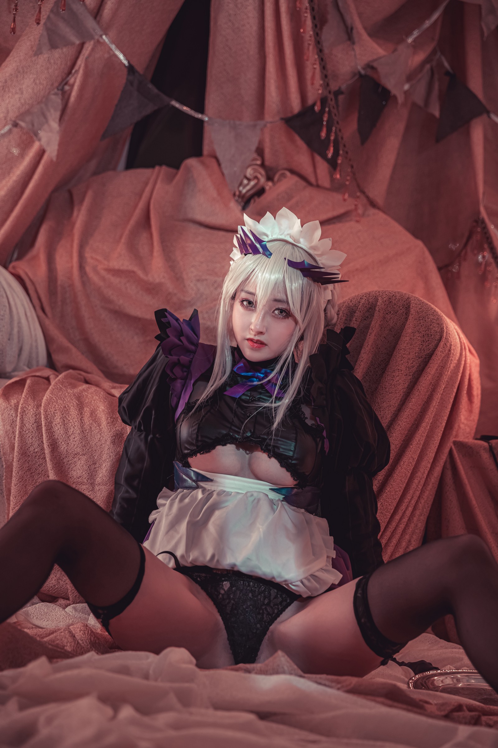 冬马路纱 黑枪呆 Cosplay 写真合集｜FGO 阿尔托莉雅 黑化版 图集＋视频（40P＋1V｜685MB）插图