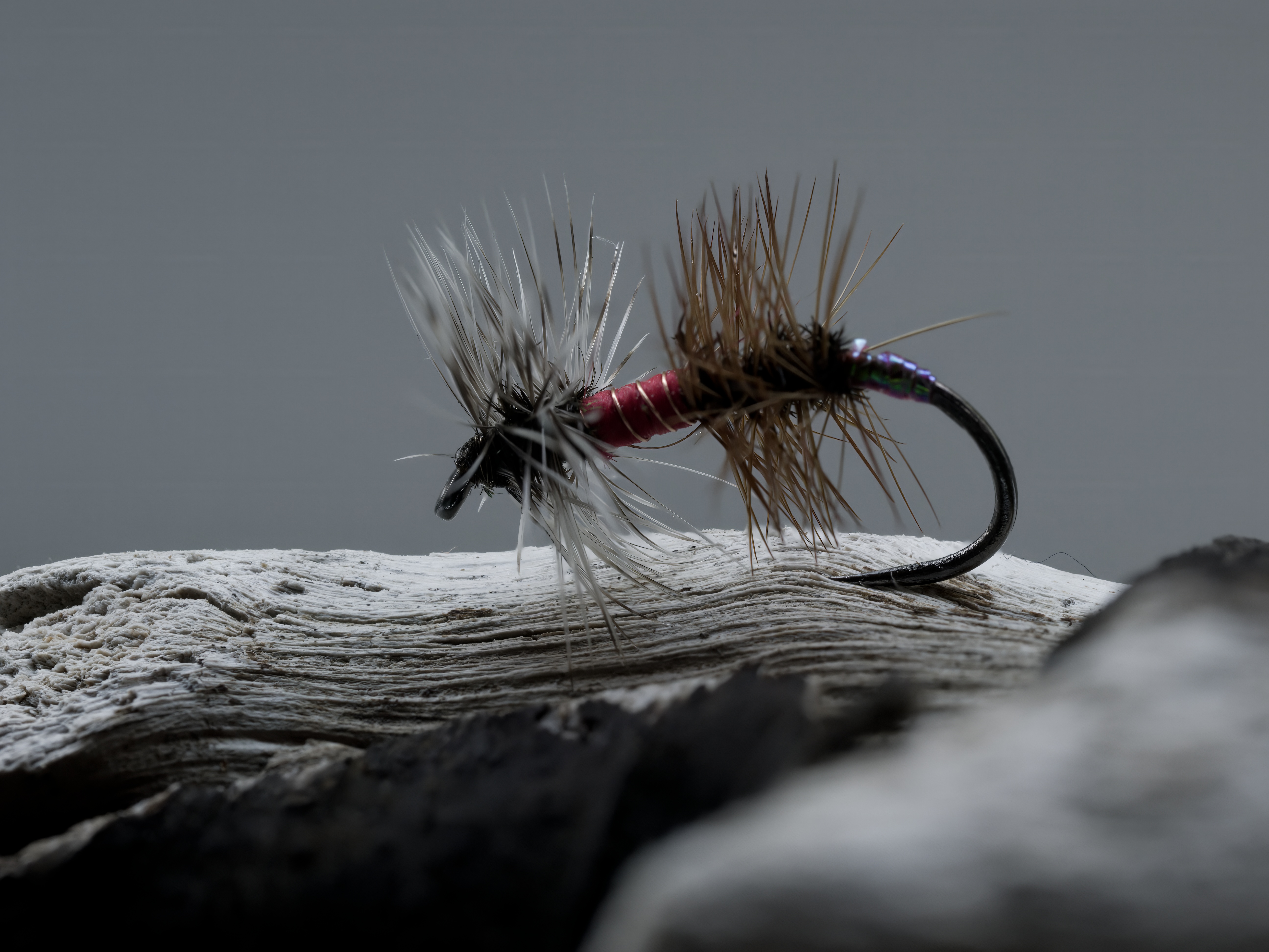 ZV2025-05-26-19-39-22-B-R8-S4-Fly-Tying.jpg