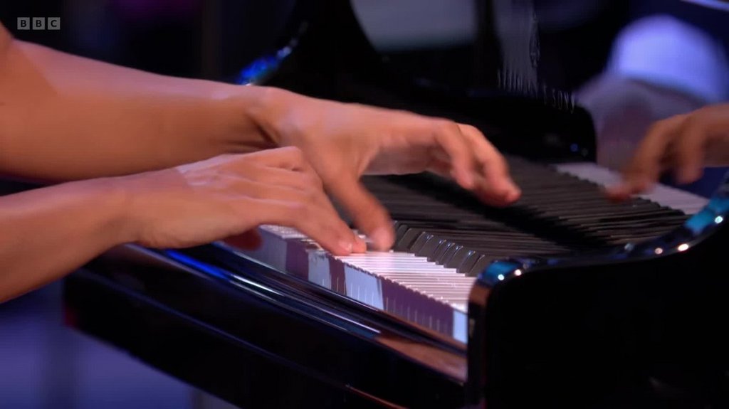 [Image: xuj5k5bmwn38.jpg]