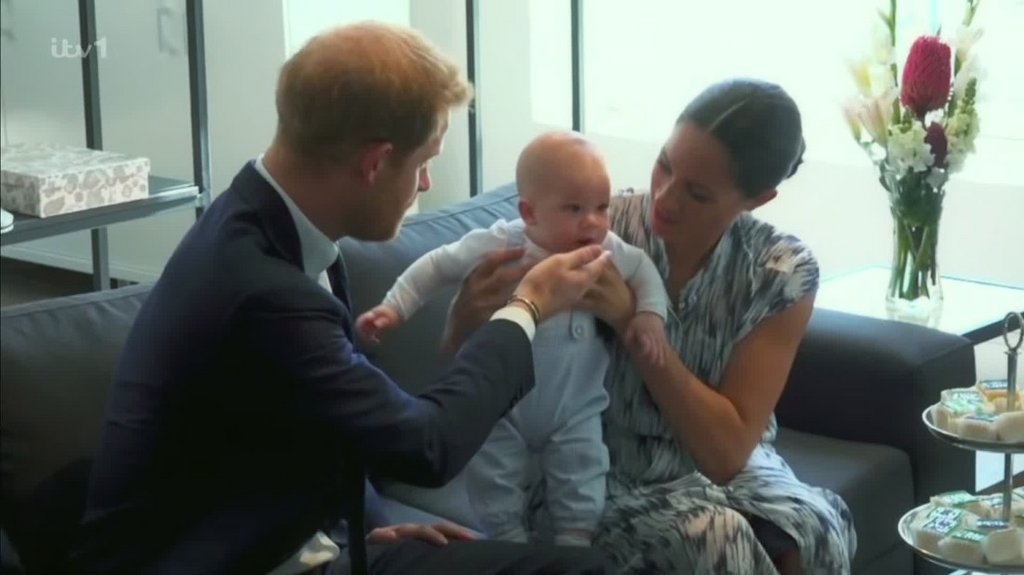 [Image: 397diygh8cna.jpg]