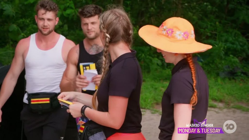 [Image: ez26ct3w9syf.jpg]