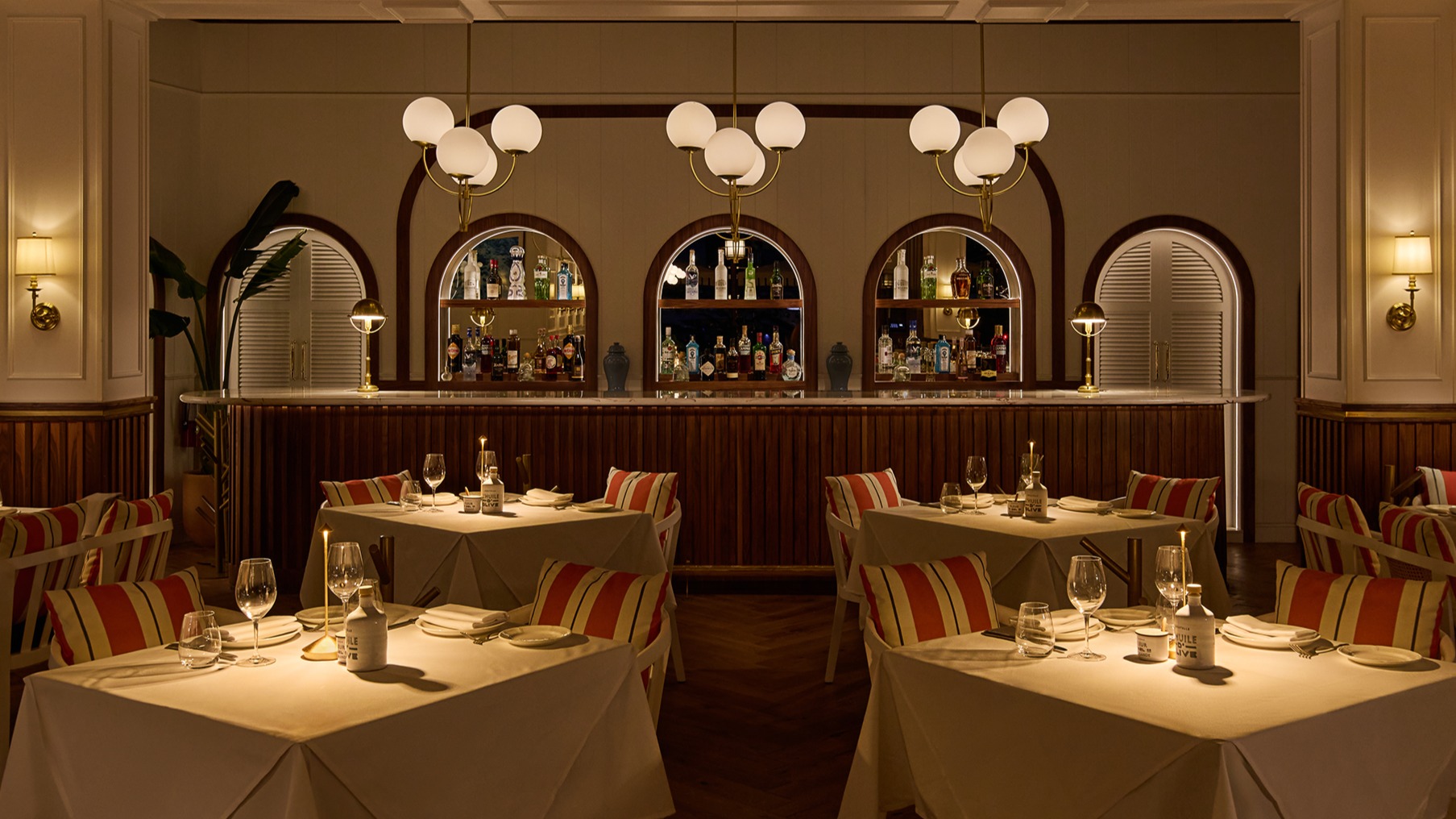 Bagatelle Dining Room and Bar