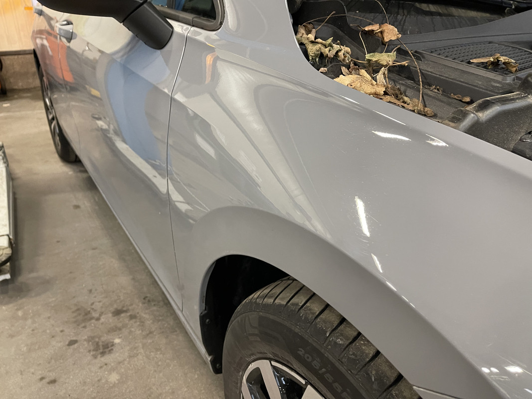 4DEF02BE-9F0D-4750-9487-A8F00ABCFE84