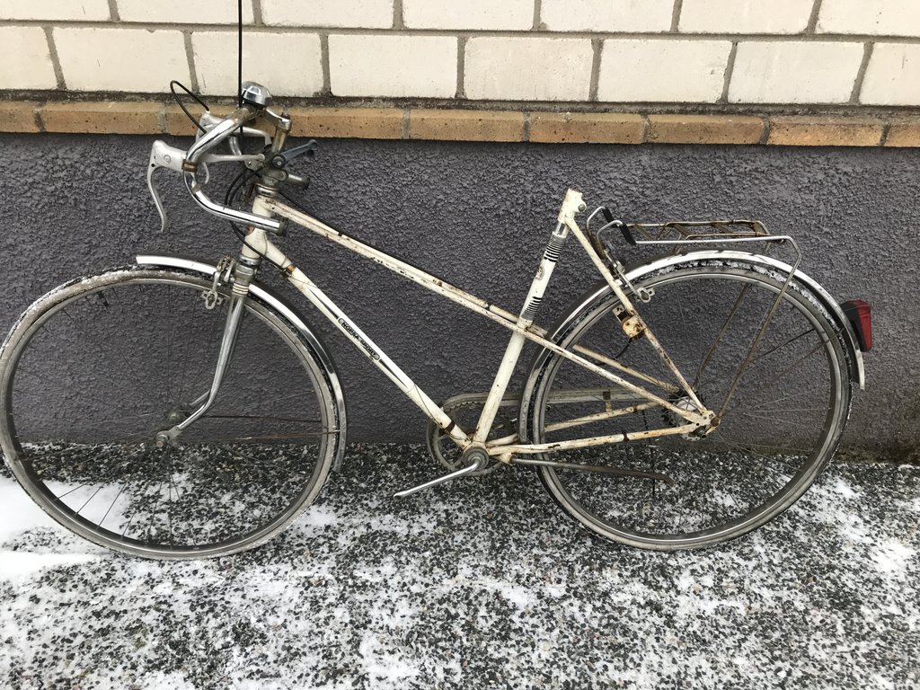 120C281F-C4D9-41AC-9D8A-2562BB951F57