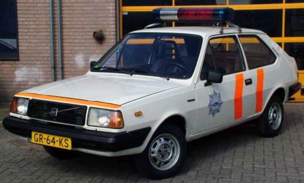 Volvo-343 (1976-81)